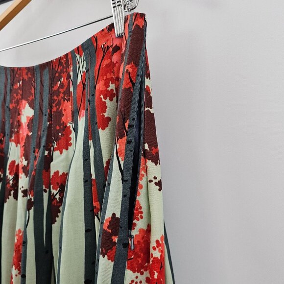 J. Peterman Midi Skirt 12 Wool Lined Pleated Tree Print Gray Red Preppy Fairy - Picture 9 of 12